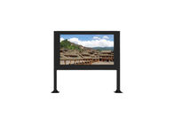 98-Zoll-wasserdichter, sonnenlesbarer 4K-TV-Kiosk IP65 4000 Nits Werbung im Freien Totem-Bildschirm LCD-Digital Signage-Display