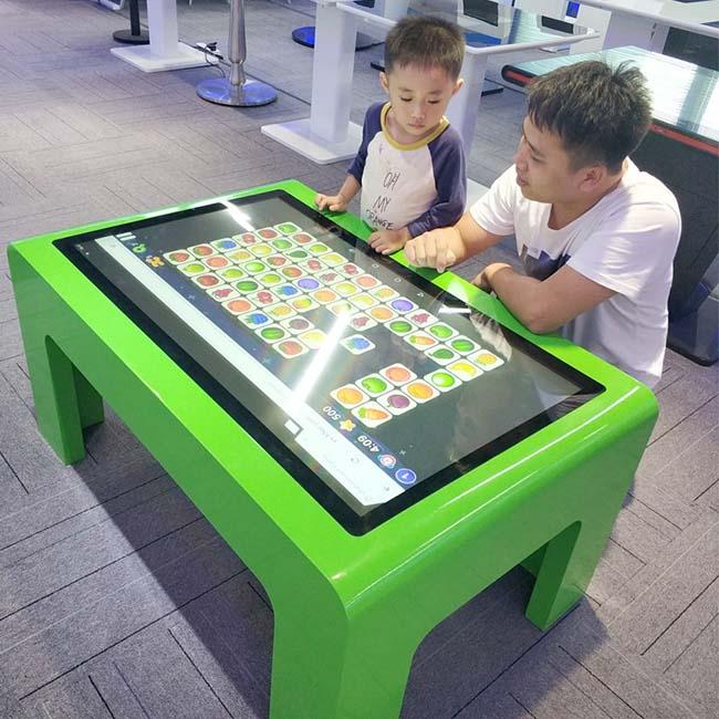 wechselwirkender intelligenter 43inch Touch Screen Spieltisch für System Schul-Windows /Andiord